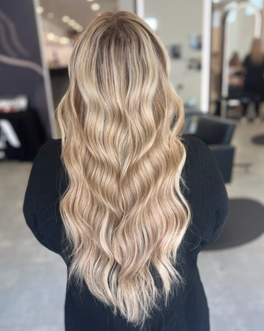 Blonde Blended Weft Extensions